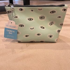 Make up bag, Eye design